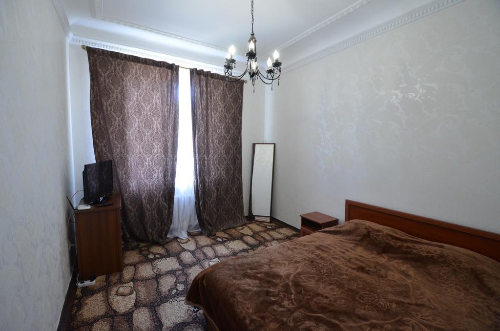 Apartments On Sobornaya Street Near The Waterfront Mykolaiv Habitación foto